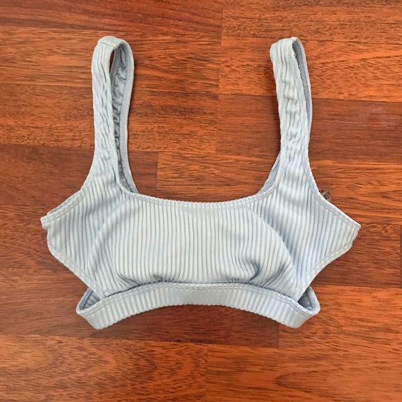 Forever 21 Other - Forever 21Light Blue Ribbed Cut Out Bikini Top